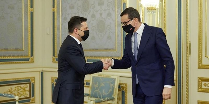 Зеленский и Моравецкий обсудили инвестиции и оборонную помощь Украине