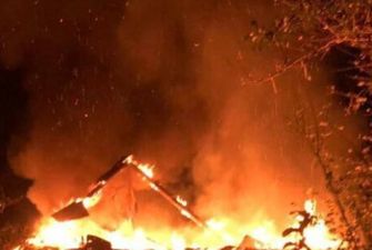 За ночь пострадали почти 50 домов: враг накрыл Днепропетровщину из «Градов», кадры разрушений