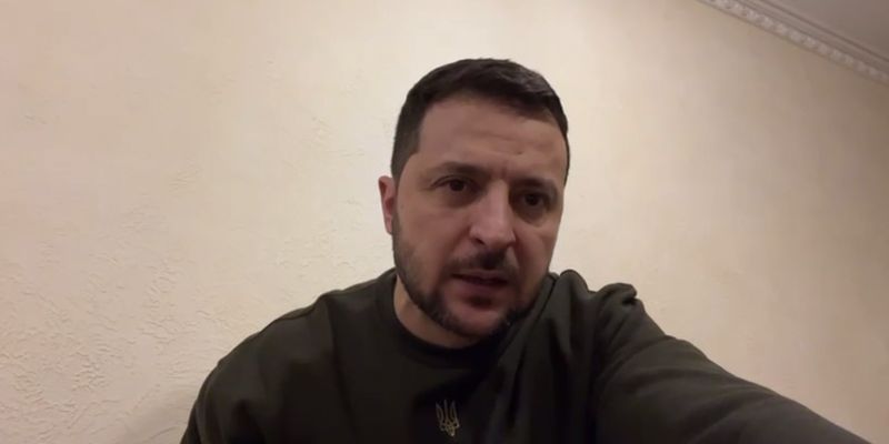 "Украина не простит": Зеленский обратился к россиянам в связи с обстрелом 31 декабря