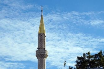 В оккупированном Крыму на имама алуштинской мечети составили еще два «протокола»