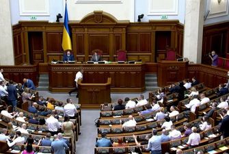 Закон об олигархах противоречит Конституции Украины и работать не будет, - юрист