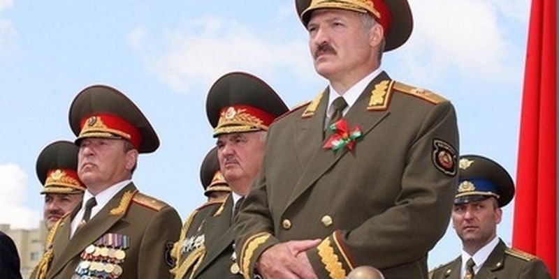 ​Лукашенко придумал, как избежать вторжения в Украину: военный эксперт назвал оригинальный способ