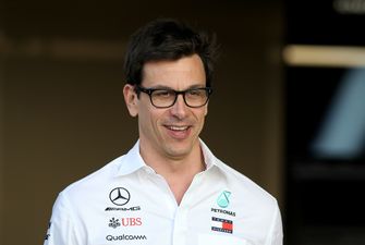 Вольф: «Сохранение Хэмилтона в команде – главный приоритет Mercedes»