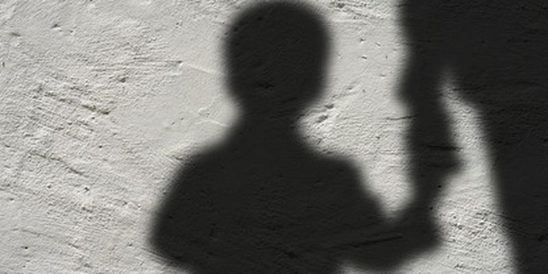 Приглашал к себе домой детей: в Киеве задержали 33-летнего педофила, фото
