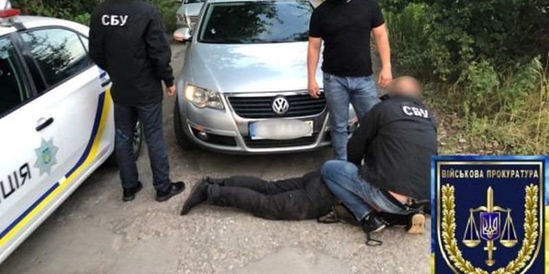 В Виннице разоблачили на взятках двух полицейских