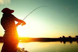 Как правильно выбрать спиннинг: советы начинающему рыбаку
