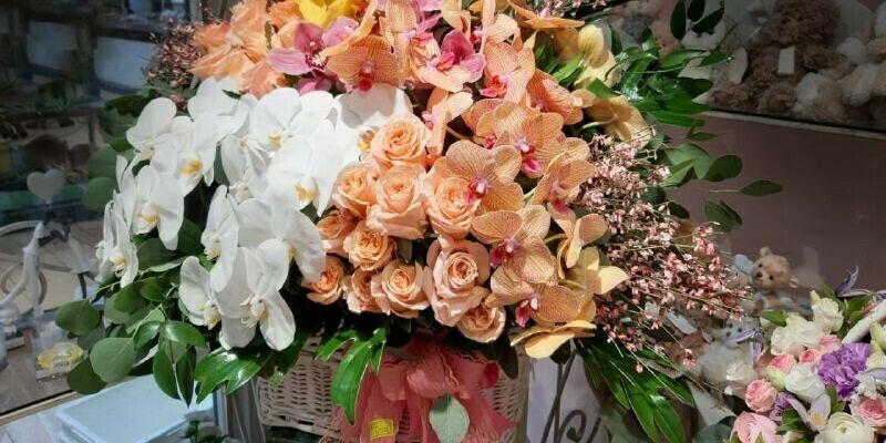 Цветы к 8 марта: в Киеве продают букет за 650 тысяч гривен