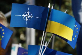 Разворот на 180 градусов: почему в Украине заговорили об отказе от членства в НАТО