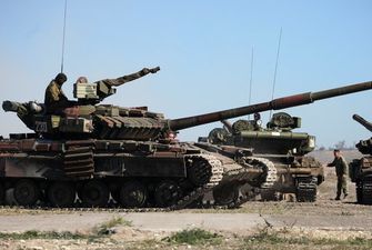 Оккупанты на Донбассе лихорадочно прячут танки и «Грады»: что знает украинская разведка