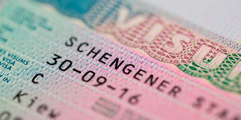 Шенгенские страны могут продлить ограничения на поездки в ЕС до 15 мая