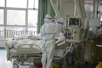 Вилікували 36 пацієнтів: китайські ЗМІ повідомляють про успіхи в боротьбі з коронавірусом