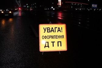 В Киеве пьяный пешеход спровоцировал масштабное ДТП с участием пяти авто: фото