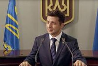 "Офис президента": Зеленский решил переехать из АП в Украинский дом на Крещатике