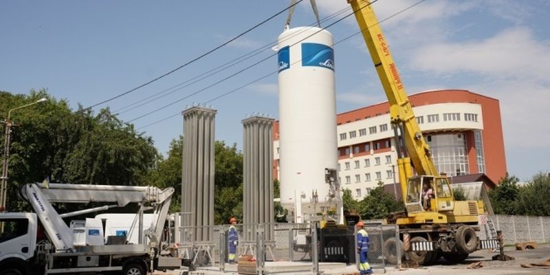 В Виннице устанавливают криогенный газификатор для обеспечения кислородом четырех больниц