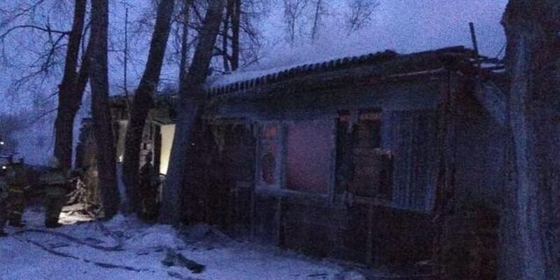 В России в общежитии заживо сгорели 11 человек: фото и видео с места