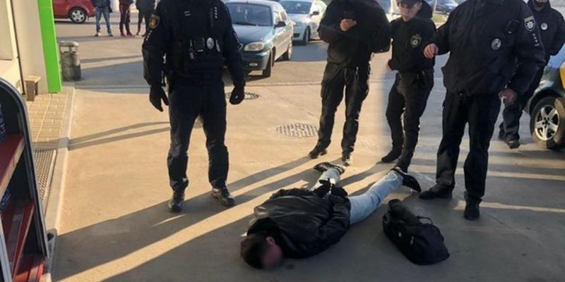 Под Киевом парень напал на заправку, за ограбление которой уже сидел в тюрьме