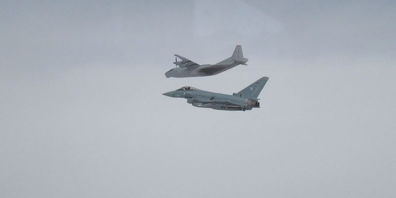Истребители НАТО второй раз за неделю перехватили самолеты РФ возле Эстонии: подробности