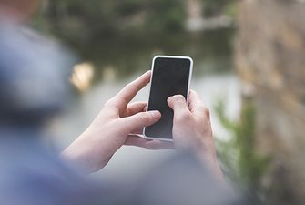 Якщо зник мобільний звʼязок: як підключитися до національного роумінгу