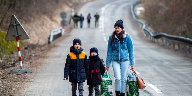 В ООН подсчитали, сколько украинских беженцев планируют вернуться в Украину