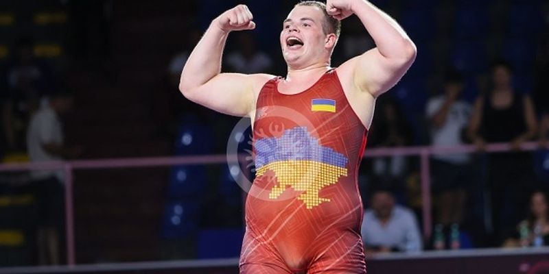 Украинский борец Вишнивецкий выиграл «серебро» молодежного первенства мира