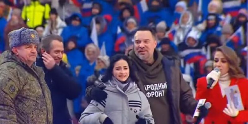 "Как можно забыть": украинцы нашли ту самую Анечку из Мариуполя, которая благодарила россиян в "Лужниках"