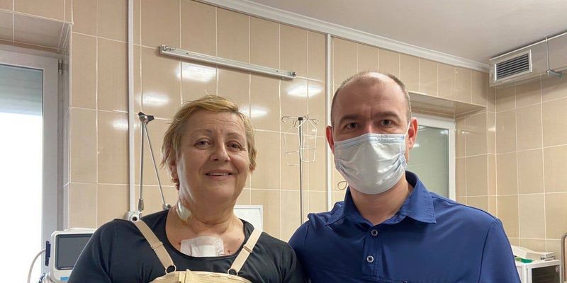 Львівські лікарі провели надскладну операцію і врятували життя жінки