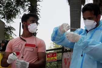 В Индии распространяется штамм коронавируса с тройной мутацией