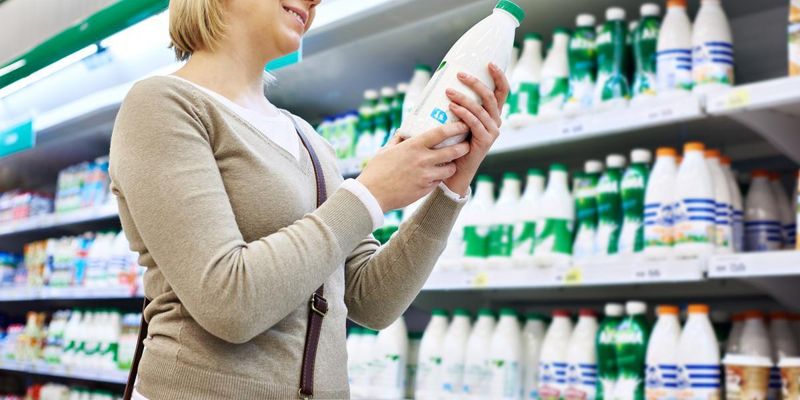 50 гривен за литр молока: в Украине взвинтили цены на молочные продукты