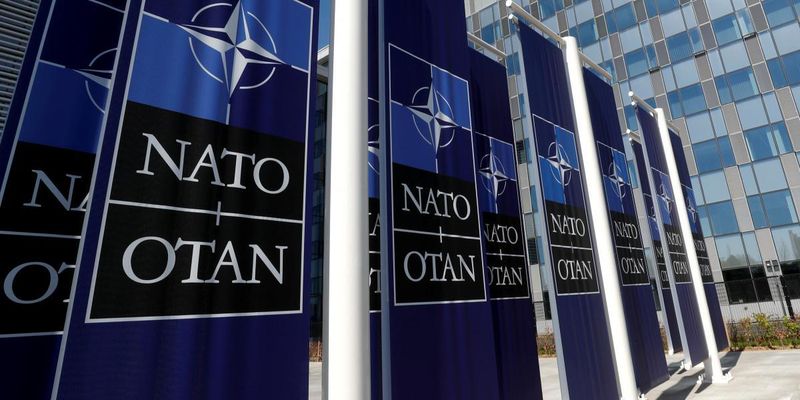 Генсек НАТО обсудил с представителями США, Германии и Британии ситуацию по Украине