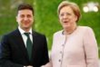 Обнародованы детали последнего разговора Зеленского и Меркель