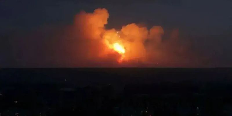 В Ростовской области РФ ночью горела электростанция. ВИДЕО