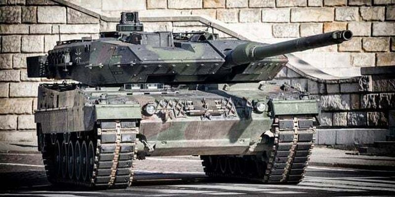 Союзники без особливих зусиль можуть зібрати 100 танків для України — Міноборони Польщі