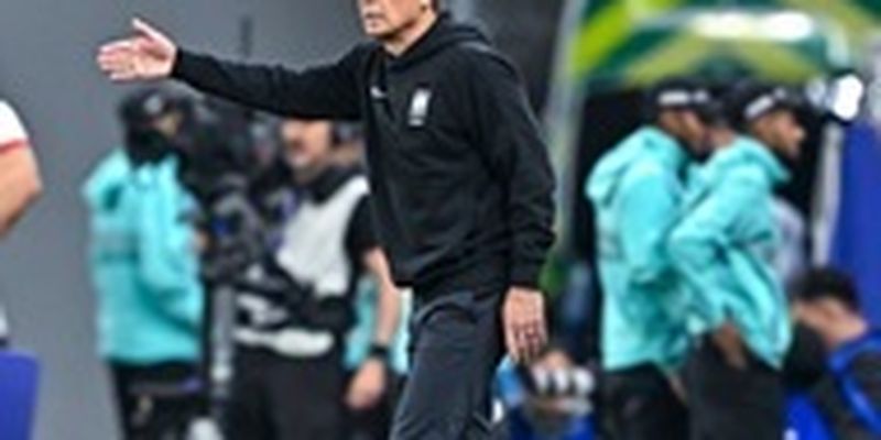 Легенду немецкого футбола уволили с поста тренера сборной Кореи
