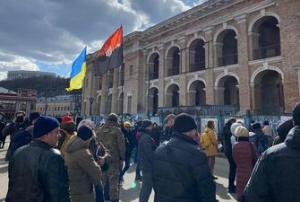 У столиці відбулась акція "Поверніть Гостиний двір громаді Києва"