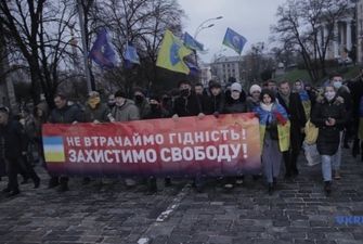 В Киеве состоялось шествие по Аллее Героев Небесной Сотни