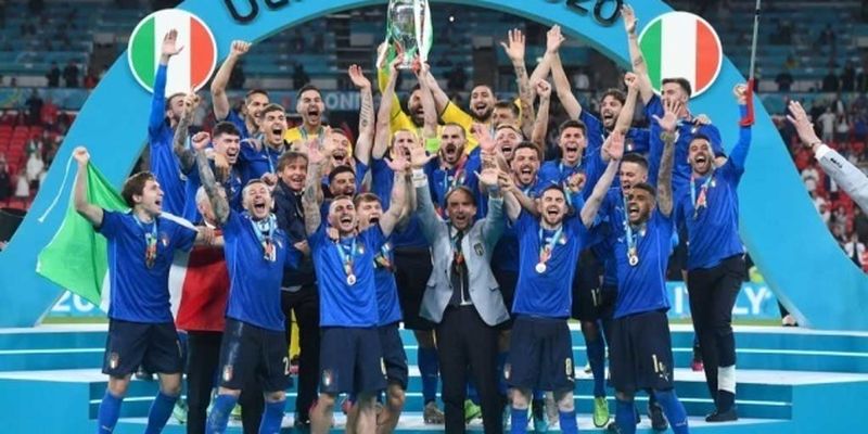 Сборная италии по футболу стала лучшей командой года по версии AIPS