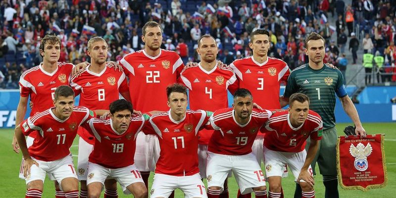 В РФ смирились с отстранением национальной сборной по футболу к международным турнирам
