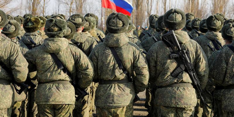 Зеленский рассказал, сколько российских военных находятся на оккупированных территориях