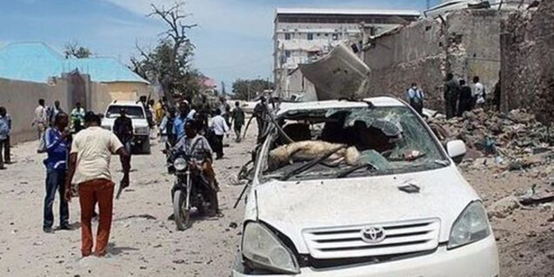 Убиты министр и депутат: в Сомали устроили теракт и захватили отель. Опубликованы первые фото