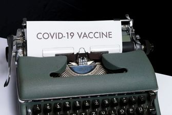Инфекционист назвал вакцину, которая остановит пандемию COVID-19