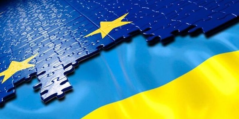 Украине пора переходить от обещаний к делам