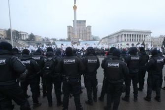 Полиция ограничила движение по центру Киева