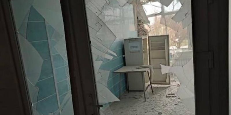Обладнання знищено та розграбовано: у Балаклії окупантами заміновано будівлю лікарні