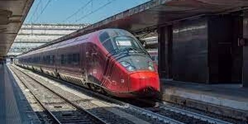 Франция и ФРГ анонсировали запуск скоростного поезда между столицами