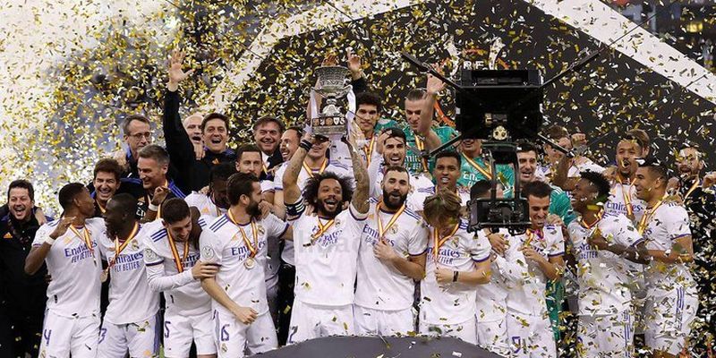 "Реал" выиграл Суперкубок Испании по футболу