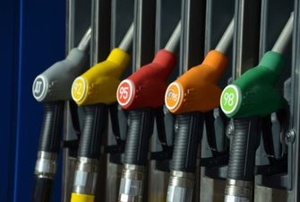 Бензин А-95 на Киевщине стоит от 26,69 до 31,49 гривни