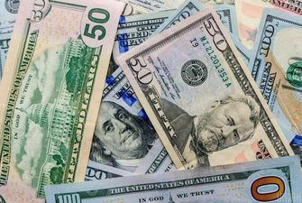 К концу недели обменники обновили курс доллара: сколько теперь стоит валюта