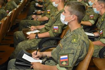 "Шла пена изо рта": в РФ трое военных курсантов одновременно скончались, — СМИ