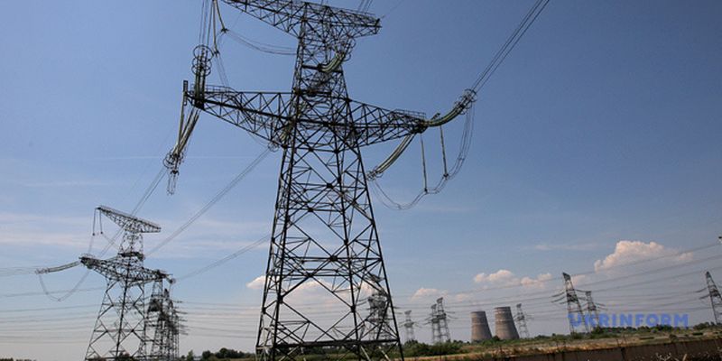 Укрэнерго заявляет о проблемах в работе энергосистемы