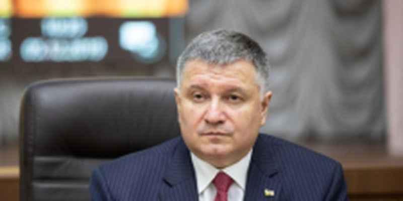 Шаг на опережение: о чем свидетельствует внезапное заявление Авакова об отставке